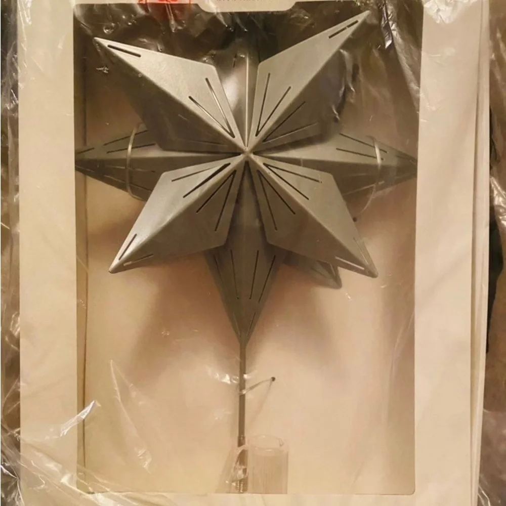 Magnolia Hearth & Hand Christmas Tree Topper - Picture 6 of 6